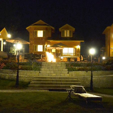 Kolahoi Green Resorts, Pahalgam Pahalgām Exterior foto